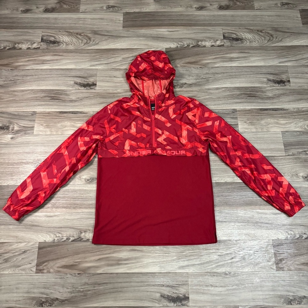 Under Armour Men's 1/2 Zip Windbreaker Pullover in Red Print Size Large
